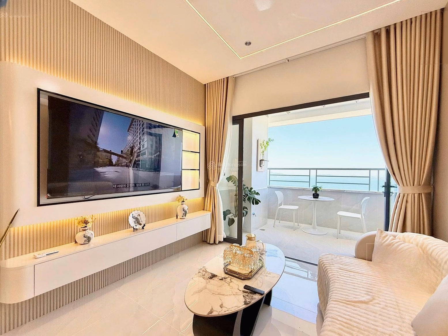 Kieu Trinh - 3720 - 2A cool Southeast - Beautiful house for rent at high price