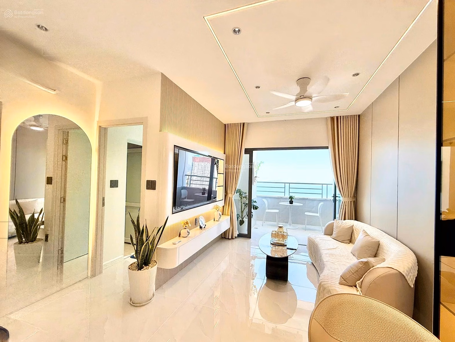 Kieu Trinh - 3720 - 2A cool Southeast - Beautiful house for rent at high price