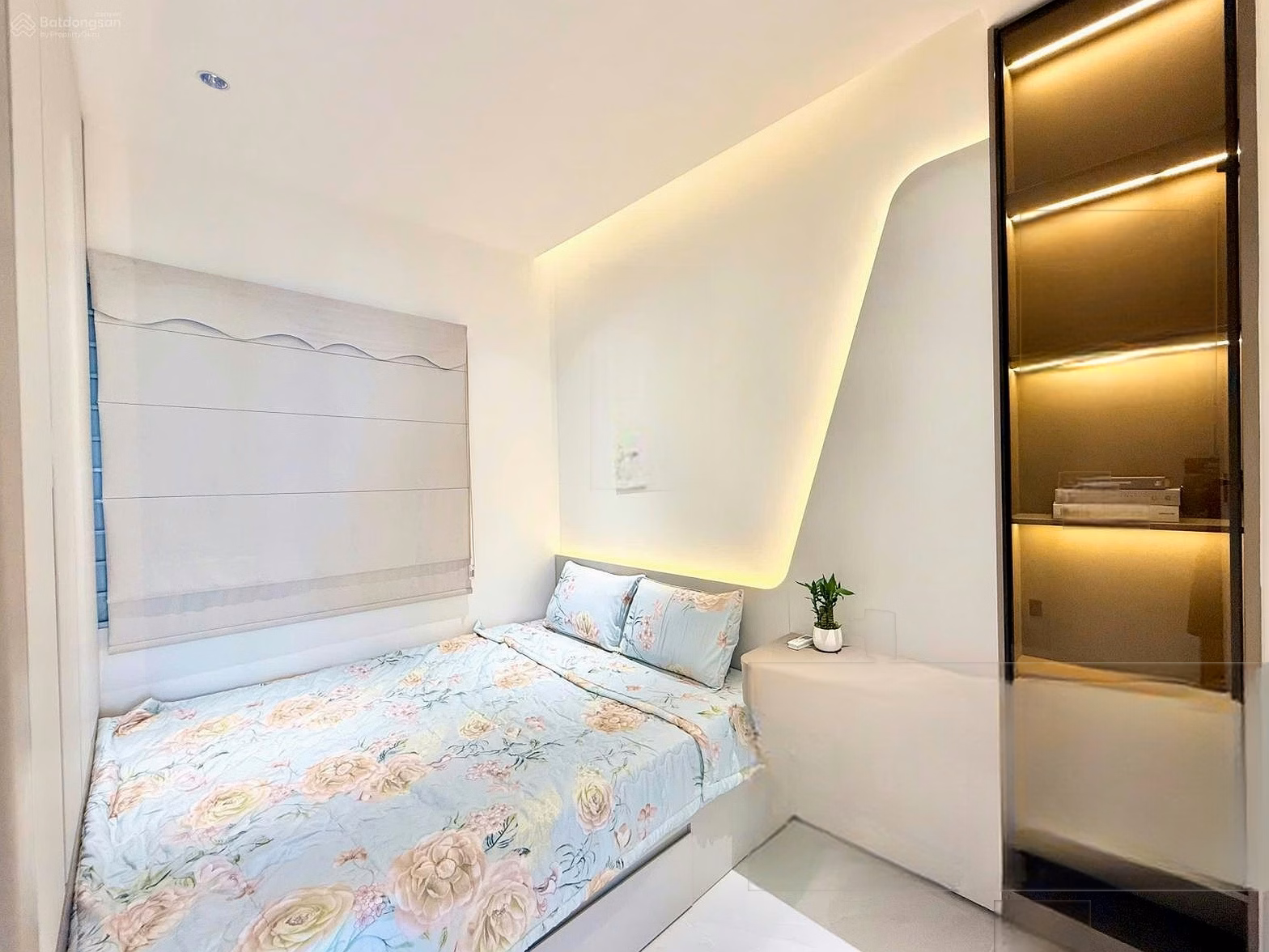 Kieu Trinh - 3720 - 2A cool Southeast - Beautiful house for rent at high price