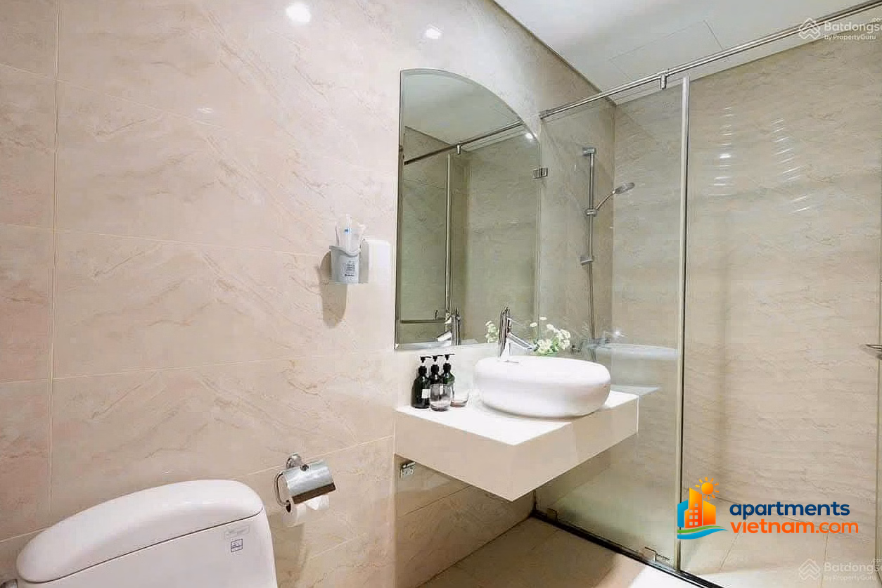 Apartment for rent in Xi Grand Court - Ly Thuong Kiet District 10, area 110m2=3 bedrooms=3 bathrooms= 20 million*** Huong