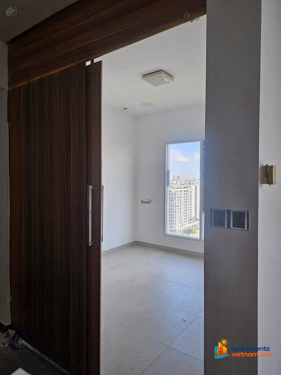 Quick rental Phu My VPH apartment. 2 bedrooms, 2 bathrooms, price 13 million, high floor, nice view. NTCB quiet area. Area 87m²