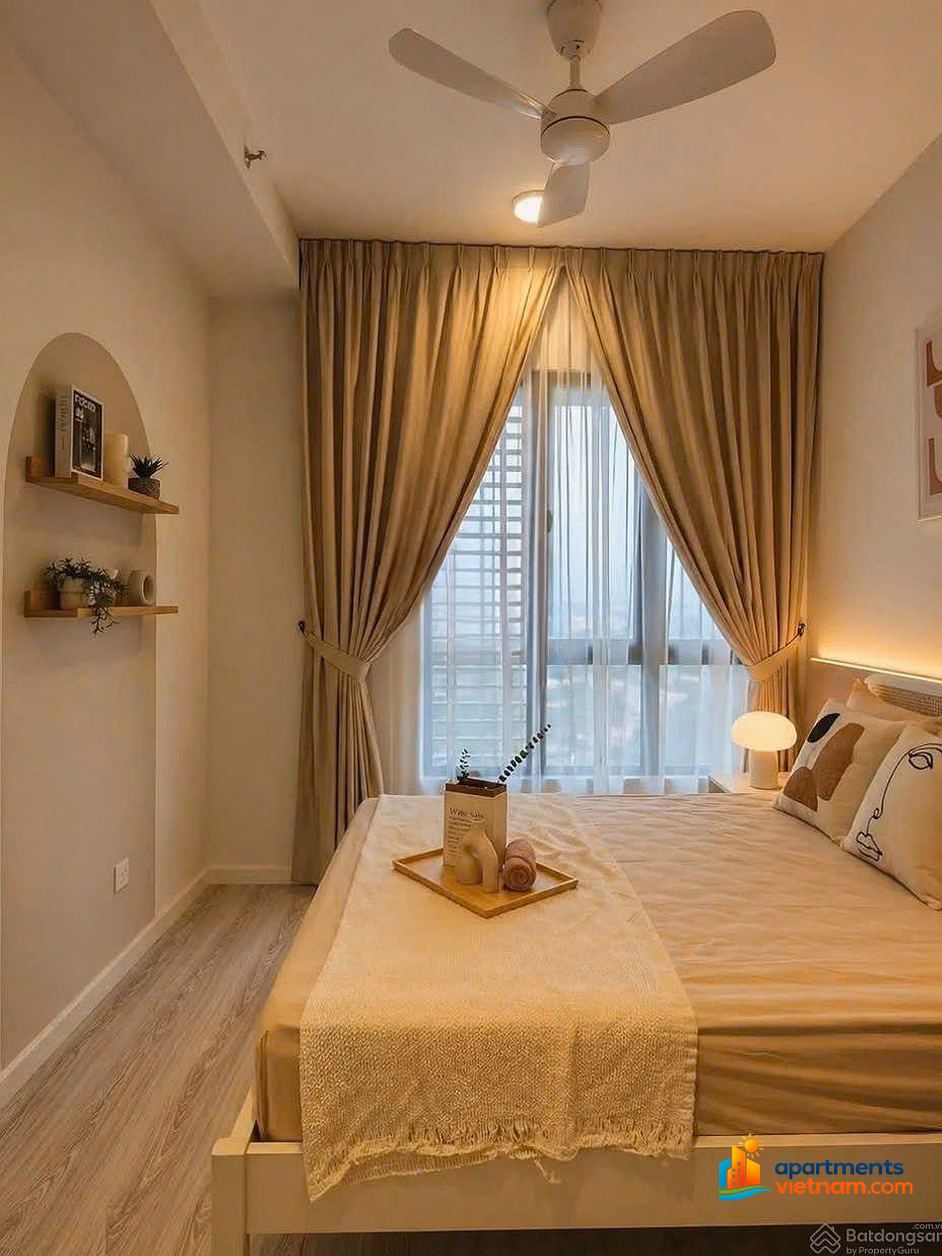 Apartment for rent with 3 bedrooms, 3 bathrooms, 110m2 at Xi Grand Court, District 10, 22 million VND