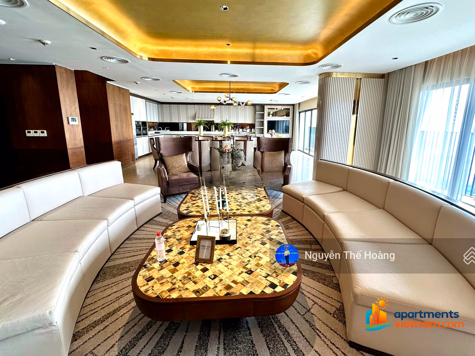 Penhouse transfer. 4N - 4WC Kosmo building. West lake view, cool balcony, fully furnished