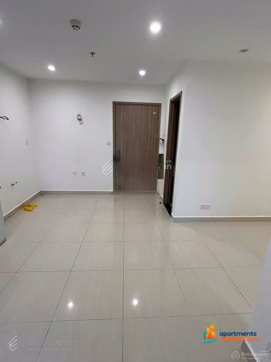 I am the owner and need money to sell Origami 1 bedroom apartment urgently, price 2.65 billion including fees, 46.7m². Extremely cool SE direction