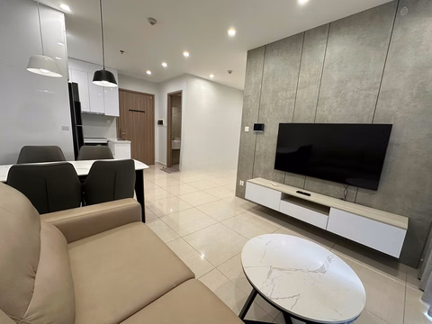 Apartment for rent with 1 bedroom, 1 bathroom, 43m2 in Vinhomes Smart City, fully furnished.
