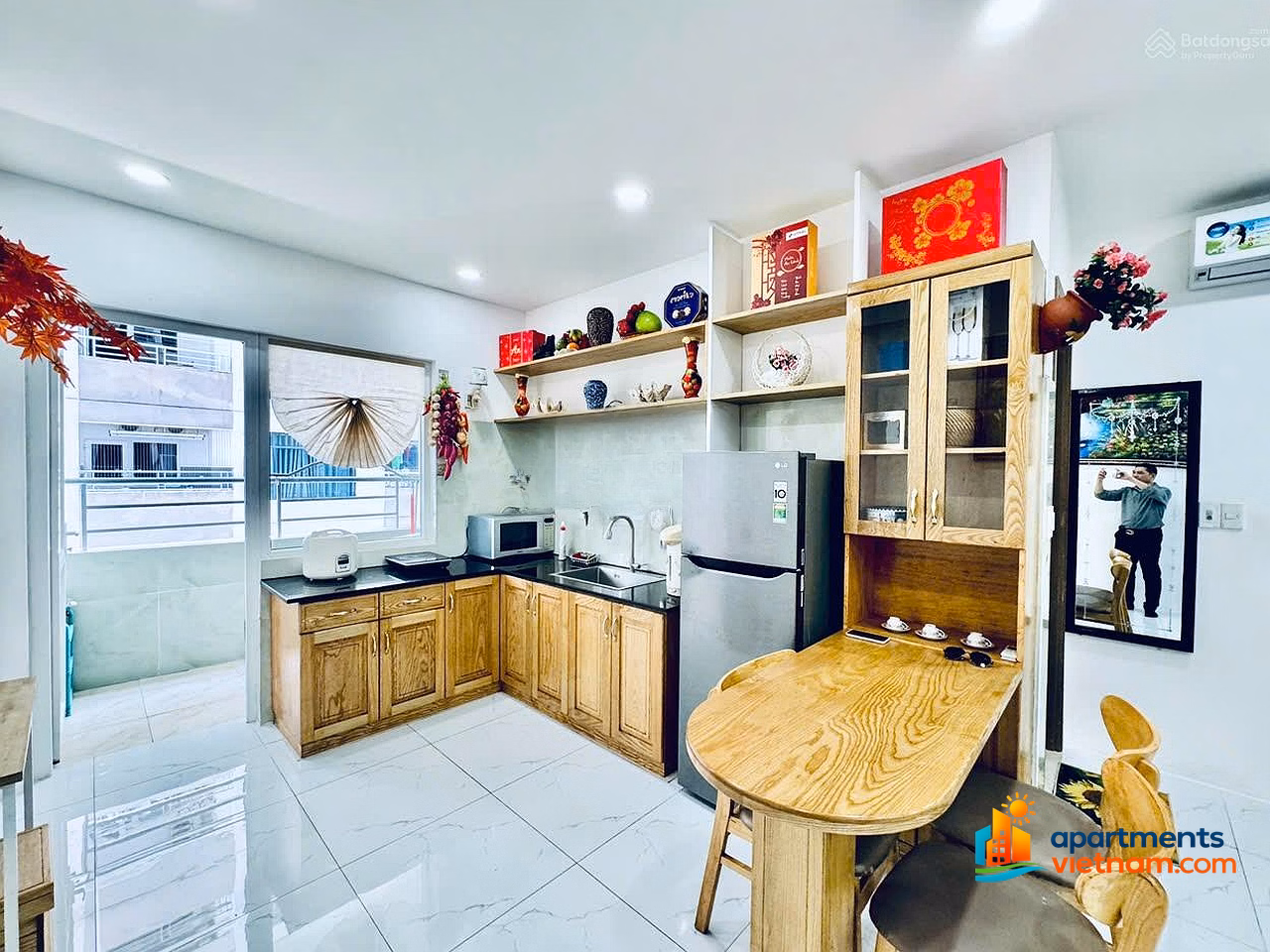 Short or long term rental apartment 22 floors 30 OC1B building just a few steps from the sea