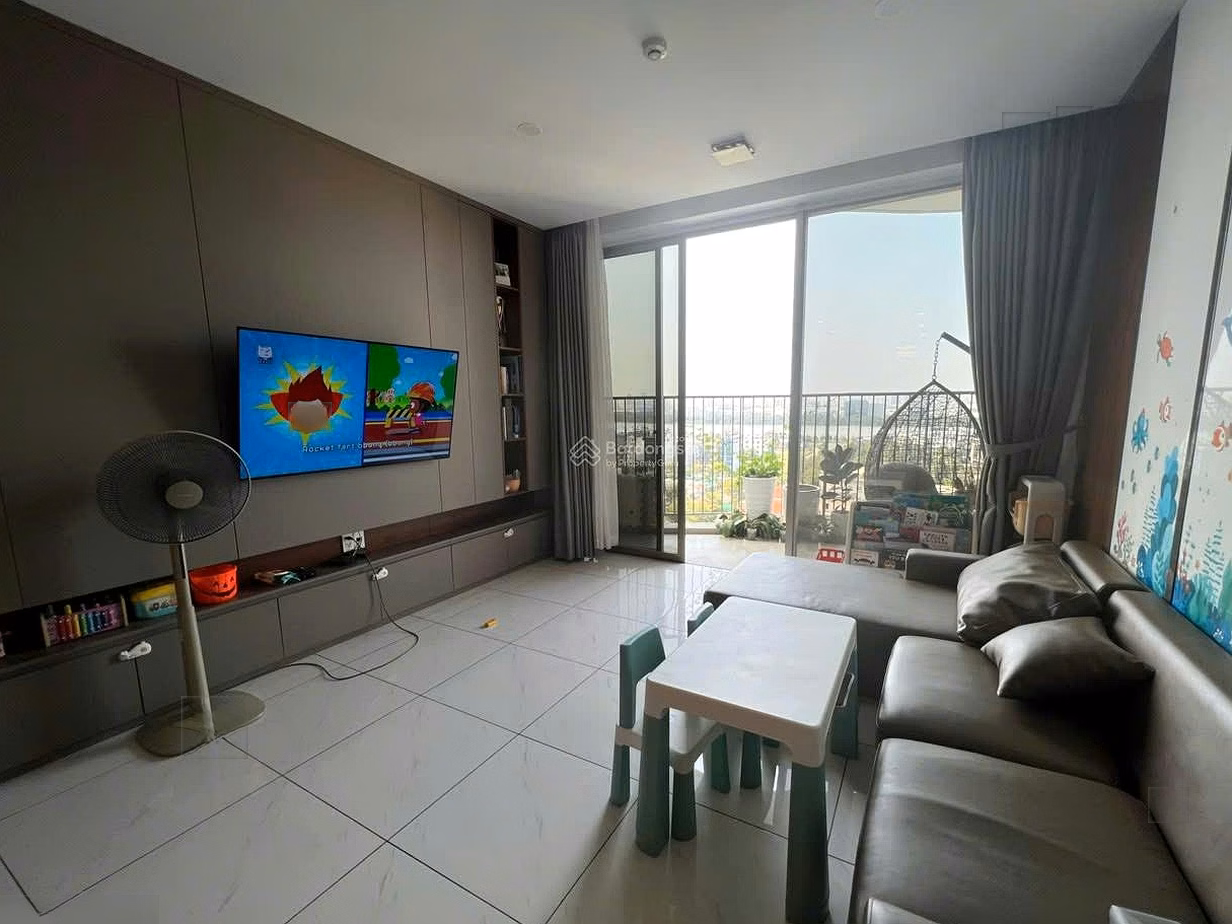 Waterina Suites apartment with permanent view of Saigon river, 14.2 billion, 145 m2