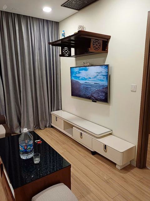 Rivera Park apartment for rent 72m² 2 bedrooms 2 bathrooms Vu Trong Phung Price only 15.5 million/month