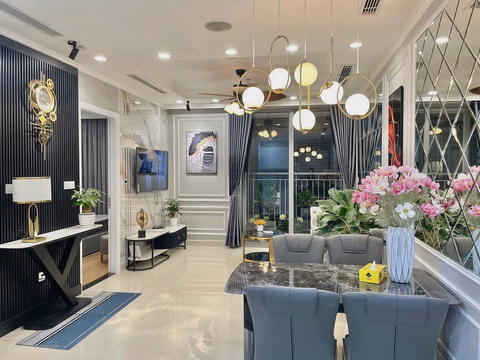 Timescity apartment for rent: 1 bedroom priced at 10.5 million, 2 bedrooms priced at 13 million, 3 bedrooms priced at 18 million. Contact: 0943 358 ***