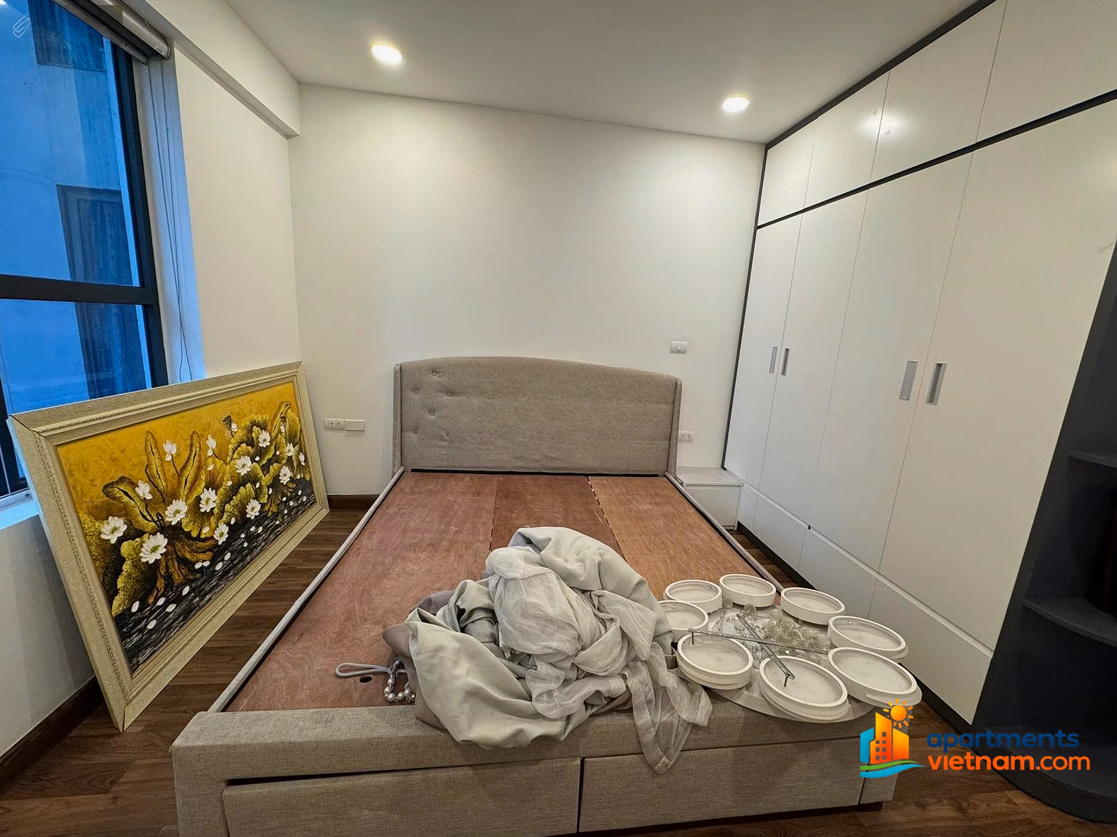 Selling 2 bedroom apartment, fully furnished, fireworks view, price 6.2 billion S3 cc Goldmark City Ho Tung Mau building