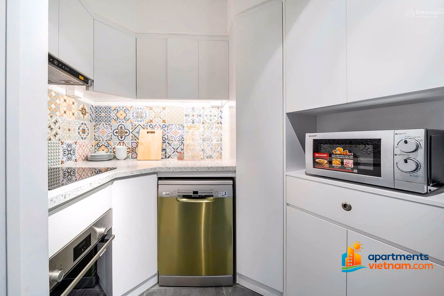 Brand new fully furnished luxury duplex apartment for rent - Ngoc Thuy Street - Long Bien