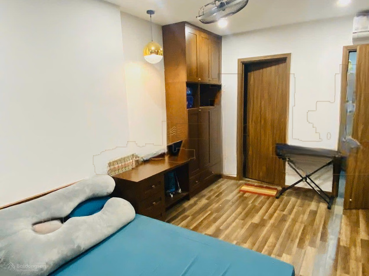 Owner for rent in Ha Do Centrosa, 3/2 Street, 3 bedroom apartment with full wooden furniture - price only 29.9 million - View outside the area