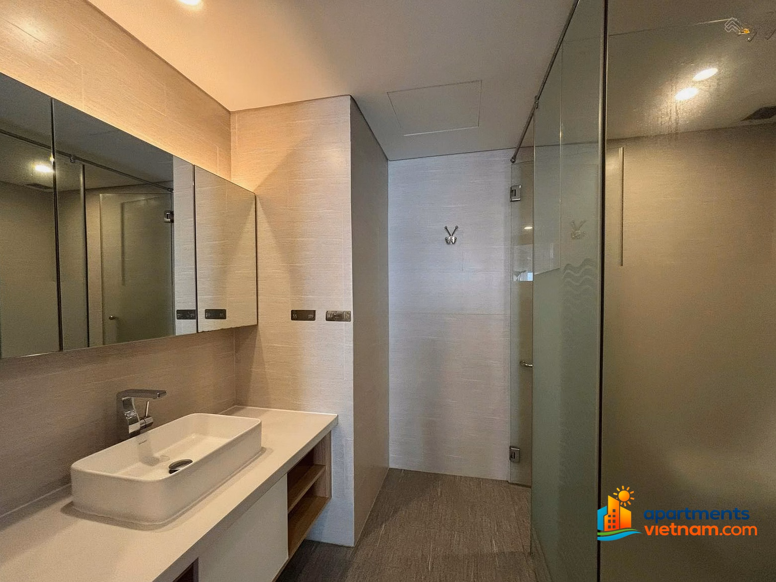 Available, 2-bedroom corner apartment for rent, 104m², Fhome Zen Diamond, beautiful river view - Fully furnished