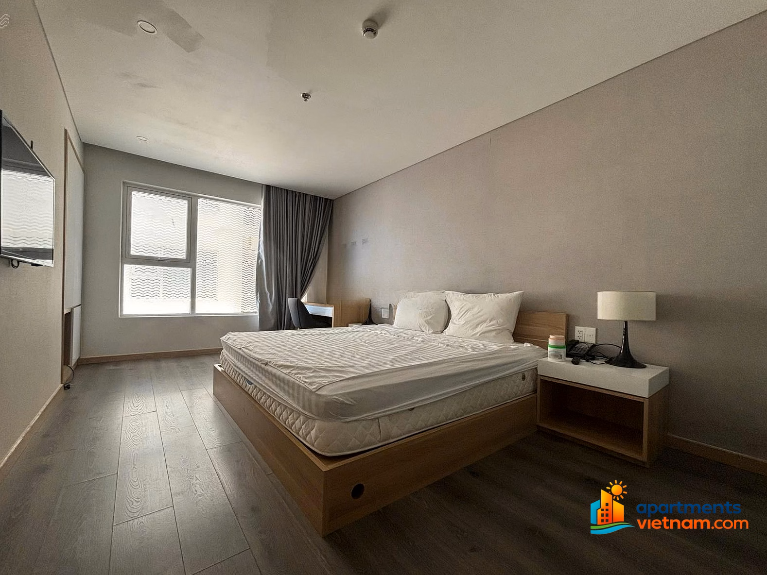 Available, 2-bedroom corner apartment for rent, 104m², Fhome Zen Diamond, beautiful river view - Fully furnished