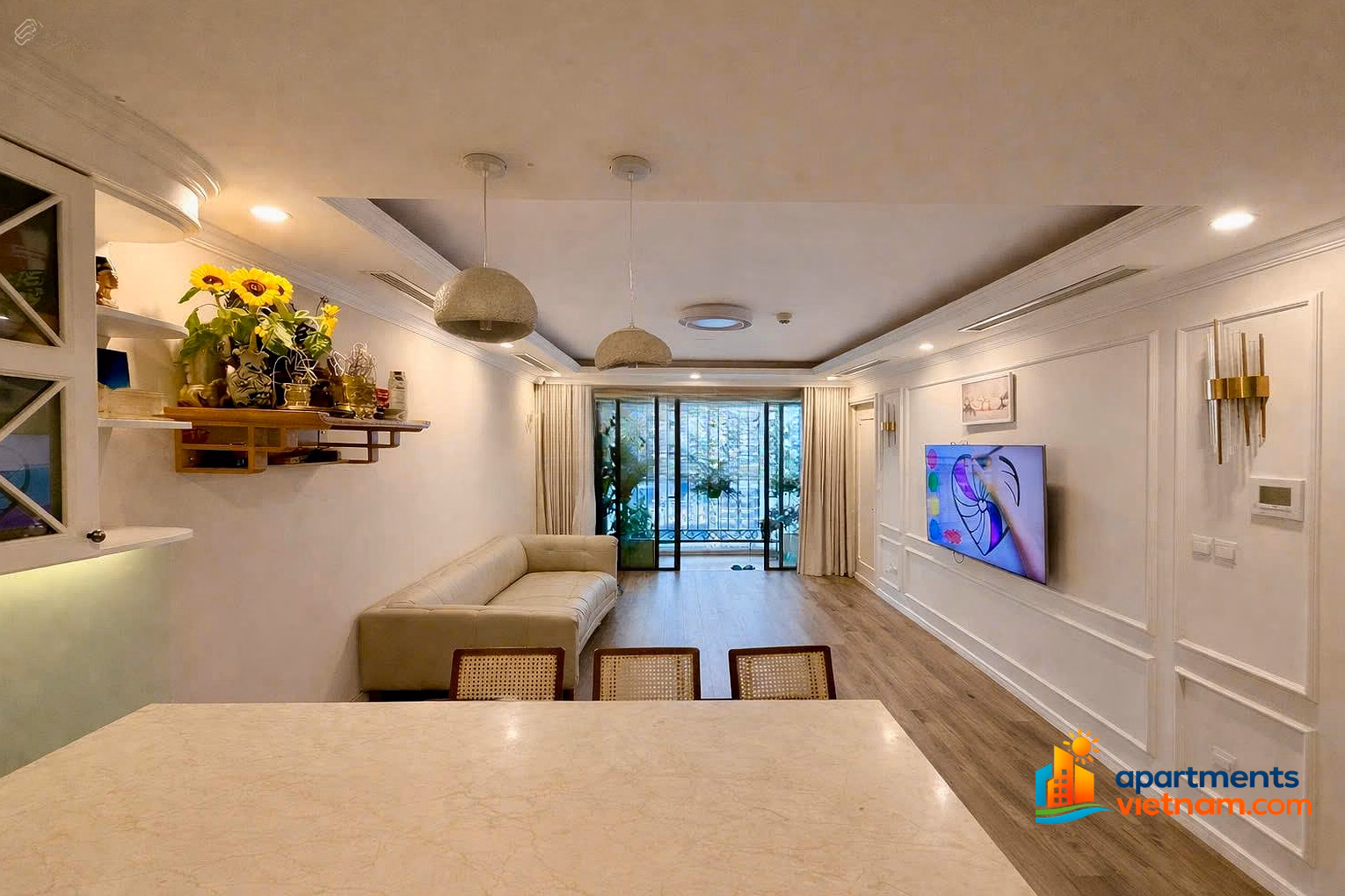 Vip apartment for sale - Beautiful West Lake View on the 18th floor
