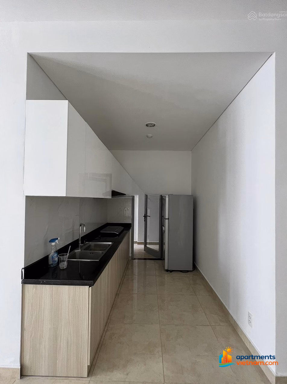 HOT HOT Luxcity 2 bedrooms, 2 bathrooms, NTCB only 10 million/month, ready to live, newly painted house