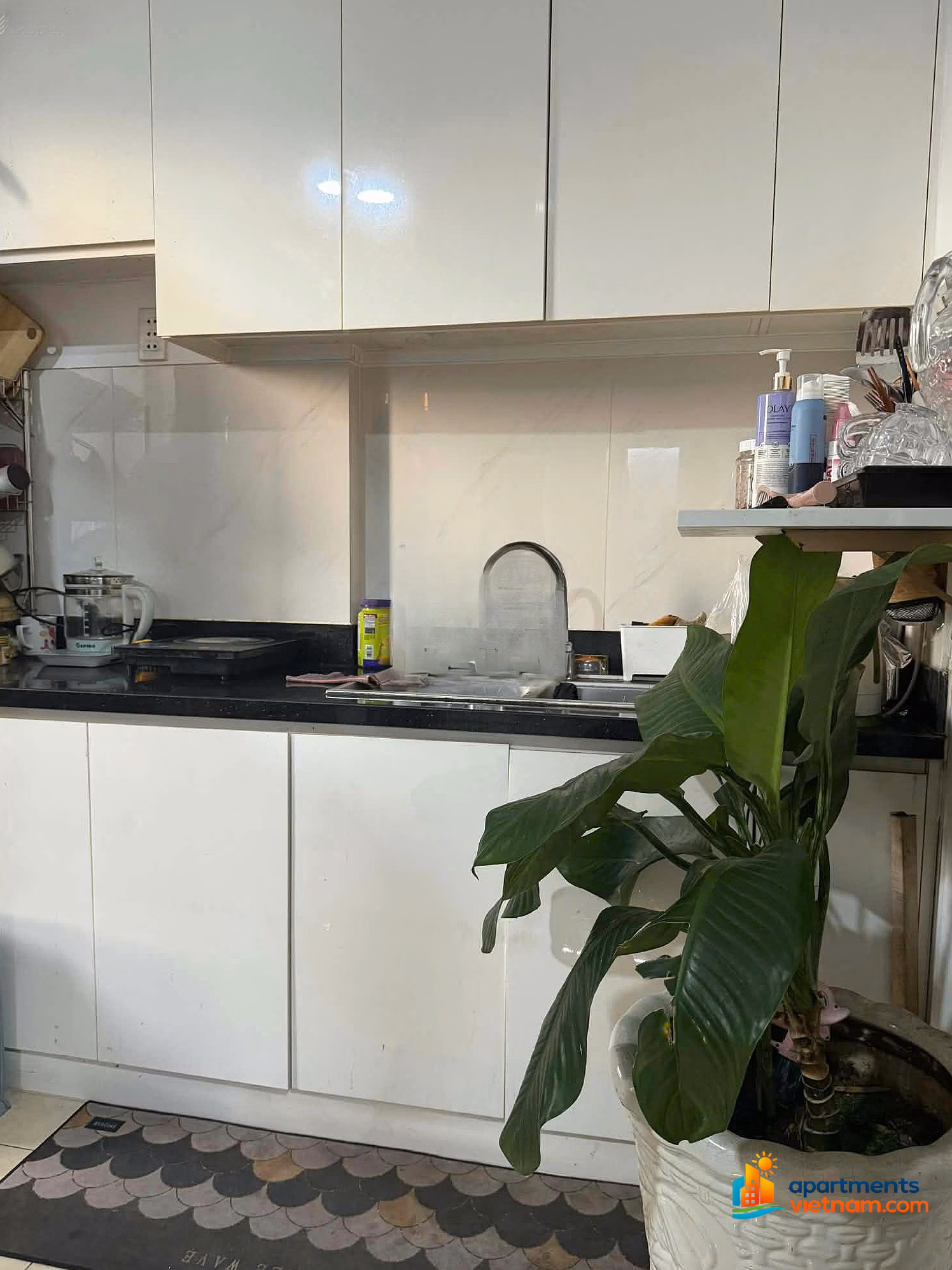Cute landlord sends Luxcity apartment for rent 45m², 1 bedroom 1 bathroom, only 9.5 million/month, airy high floor