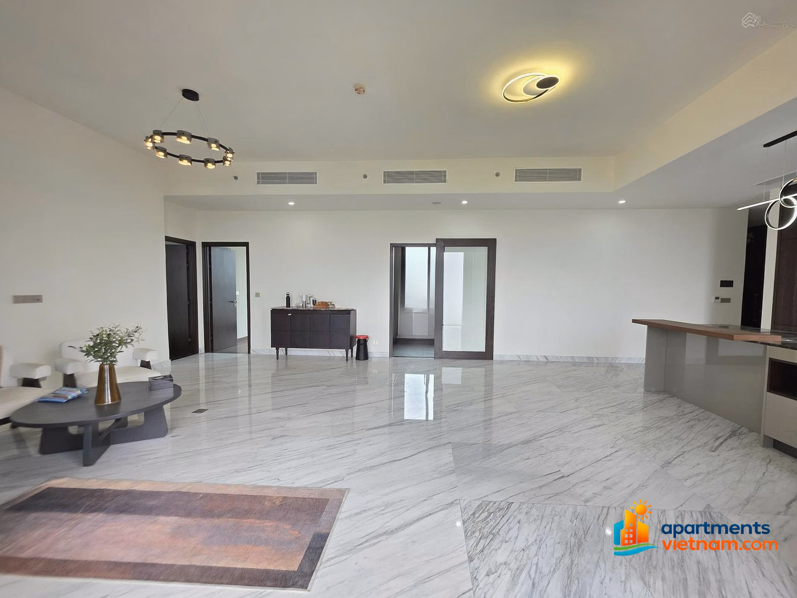 Exclusive sale of 4 bedroom apartments at good prices DEFINE