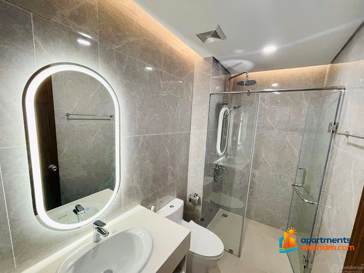 Willing to sell quickly 2 bedroom apartment (75m²) river view, middle floor CT1 Riverside Luxury Nha Trang