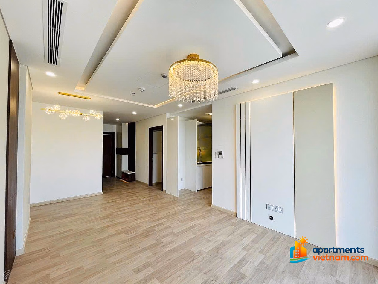 Willing to sell quickly 2 bedroom apartment (75m²) river view, middle floor CT1 Riverside Luxury Nha Trang