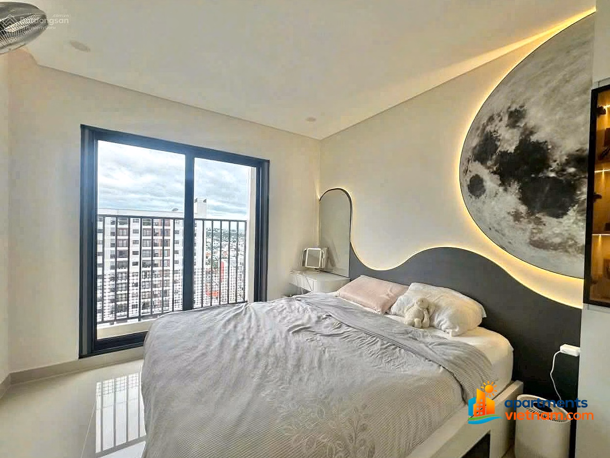 High floor lake view corner apartment CT9 Vinh Diem Trung. Fully furnished