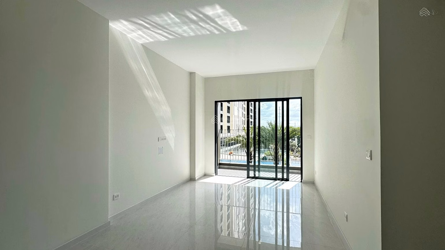 Full shopping cart for rent [2 bedrooms, 1 bathroom-12 million] [2 bedrooms, 2 bathrooms-13 million] [3 bedrooms, 2 bathrooms-20 million] multiple floors, many views, easy to see the house