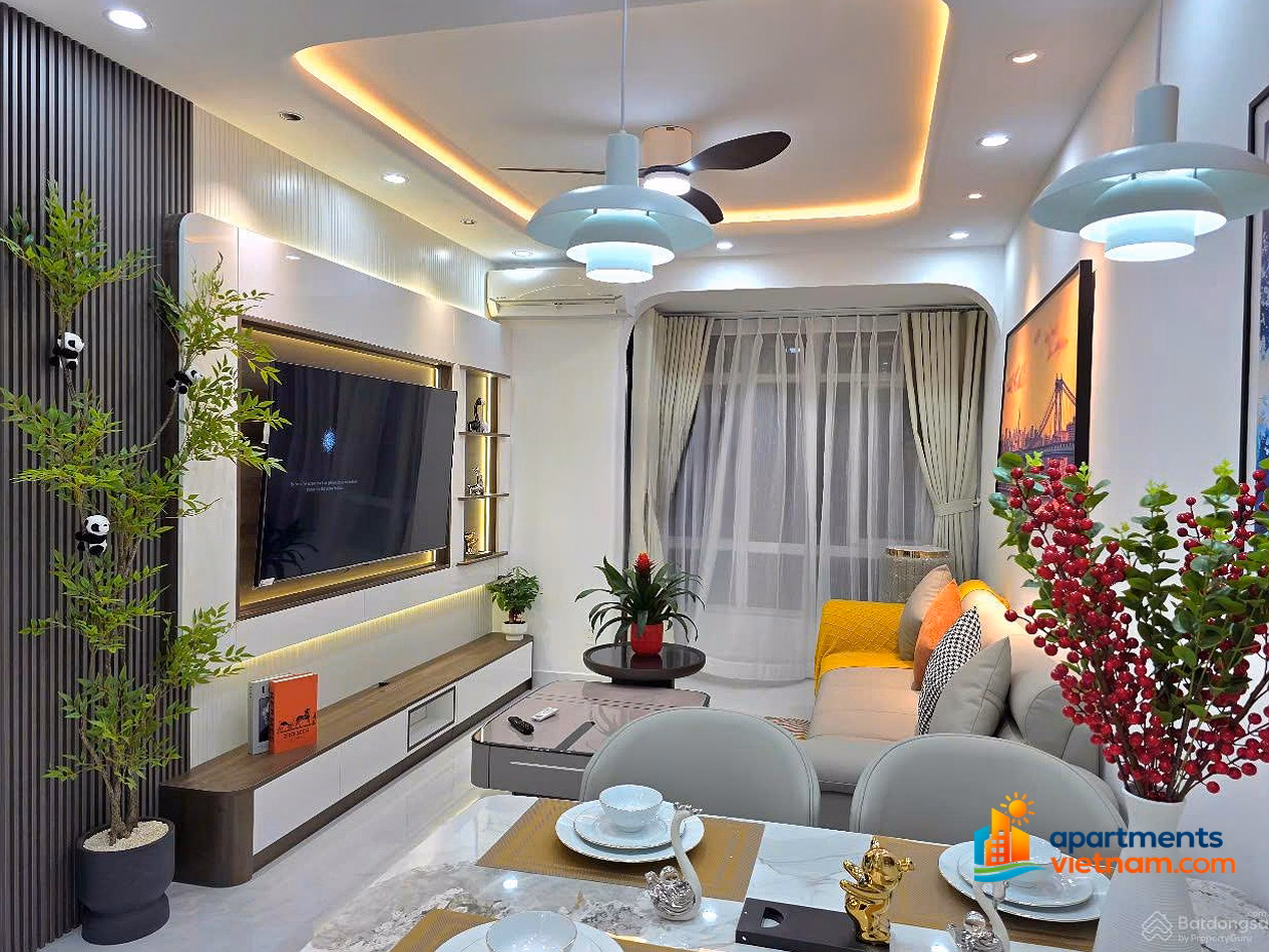 Sky Garden 3 corner apartment for sale, Phu My Hung, full of high-class furniture