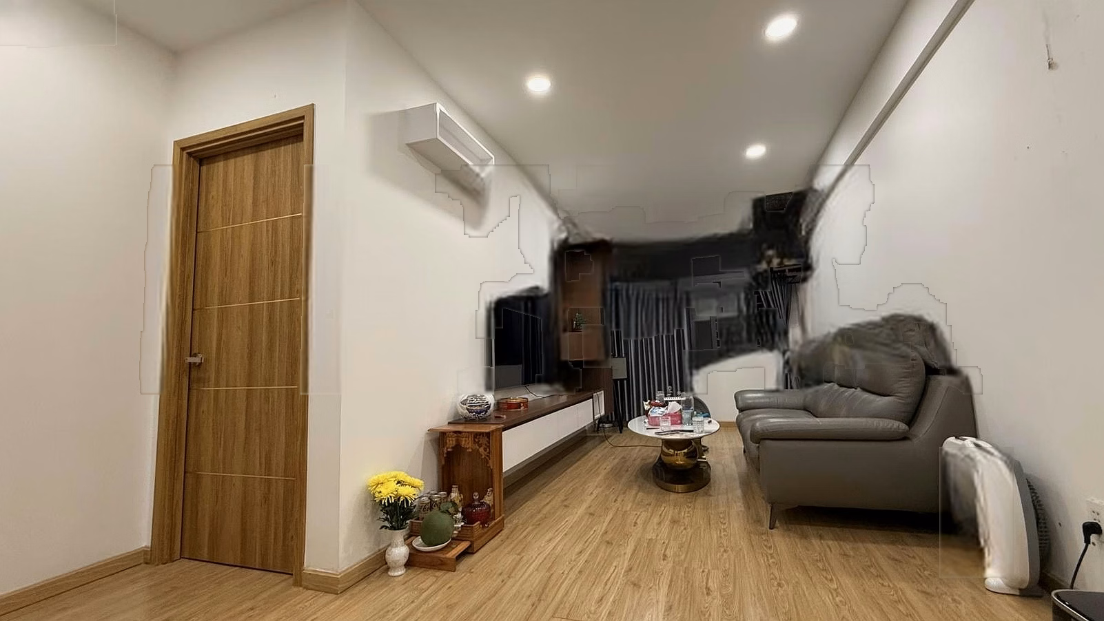 Saigonhomes 2 bedroom 70m2 apartment for sale, beautiful new house to move in immediately, cool view, contact: 0909 702 *** Tri