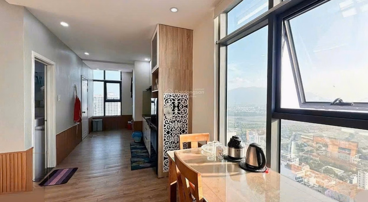 Selling at a loss a 1-bedroom apartment at a good price, Muong Thanh building, 60 Tran Phu, sea view, only 2,150 billion
