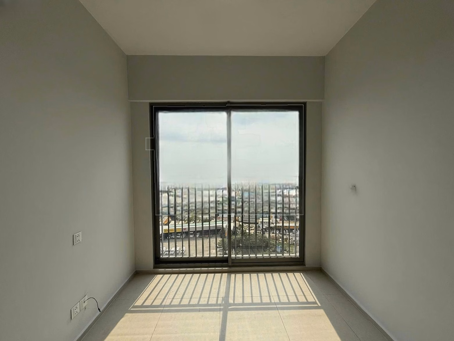 Urgent - No virtual posting! Good price 2 bedrooms, 2 bathrooms, 7 million, with curtains, air conditioning, immediate living, cool view, 0797 991 ***