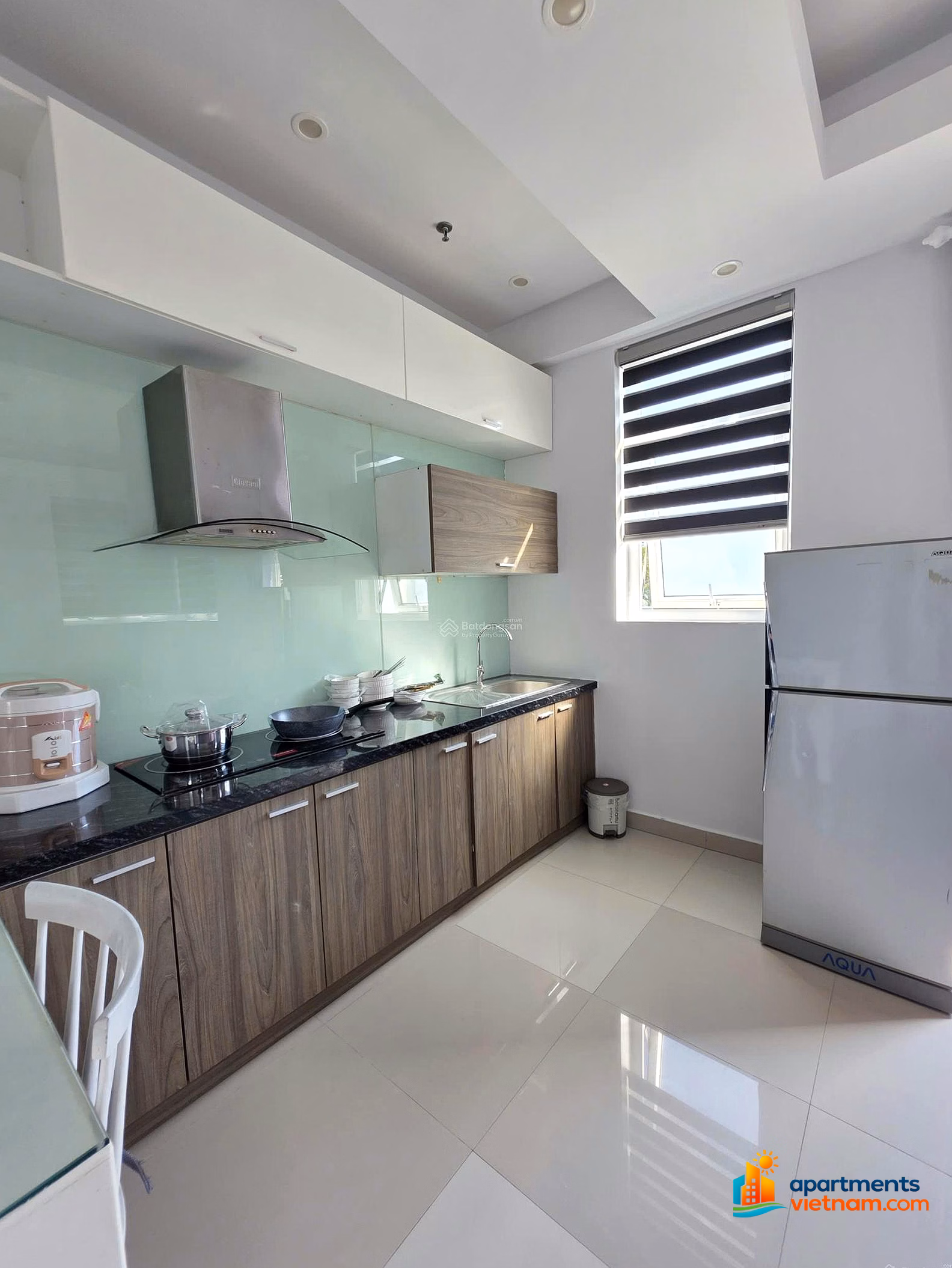 2 bedroom apartment for rent in Harmony Tower Da Nang, fully furnished near My Khe beach, Da Nang