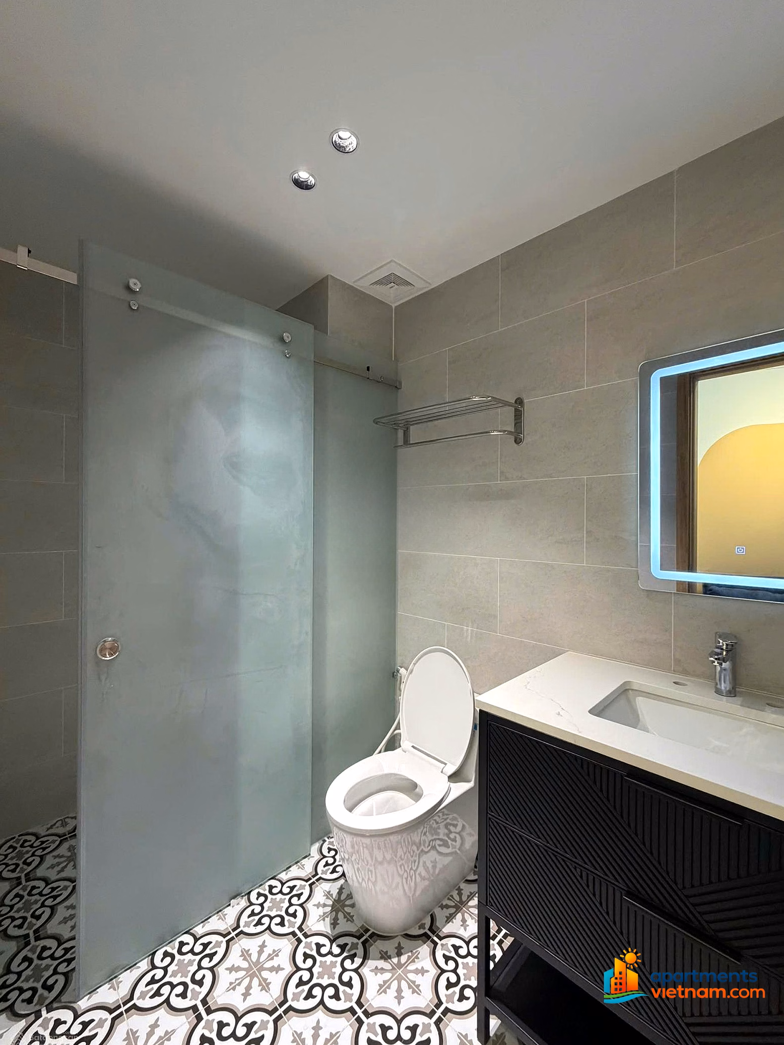 Studio Panoma 1 for rent with Han River & City View | Full new furniture 100%
