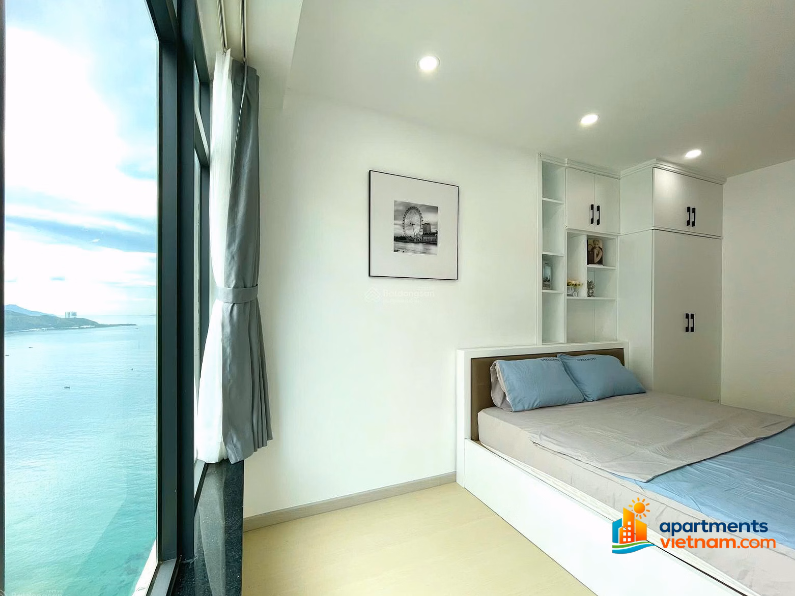 Selling beautiful apartment 3928, 39th floor, open view - 59m² 2 bedrooms - Price: 3.3 billion