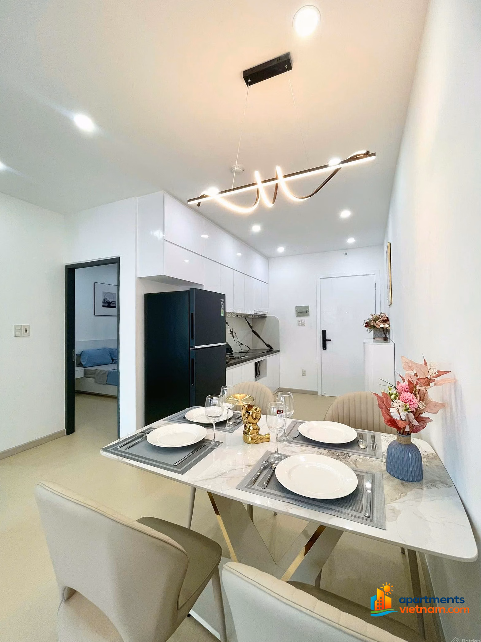 Selling beautiful apartment 3928, 39th floor, open view - 59m² 2 bedrooms - Price: 3.3 billion