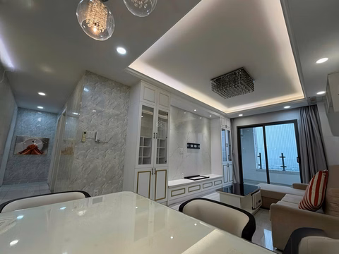 3 bedrooms/2 bathrooms just like the picture posted 21 million/month fully furnished with car parking