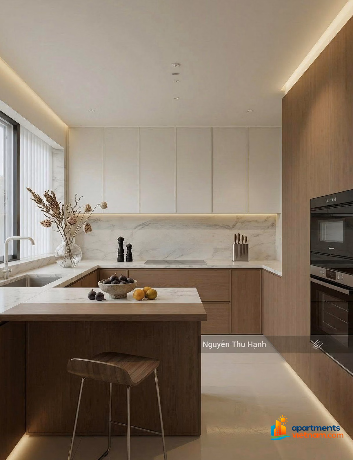 Extremely rare apartment for rent at Aqua Central 44 Yen Phu, 4 bedrooms, 150m2, fully furnished***
