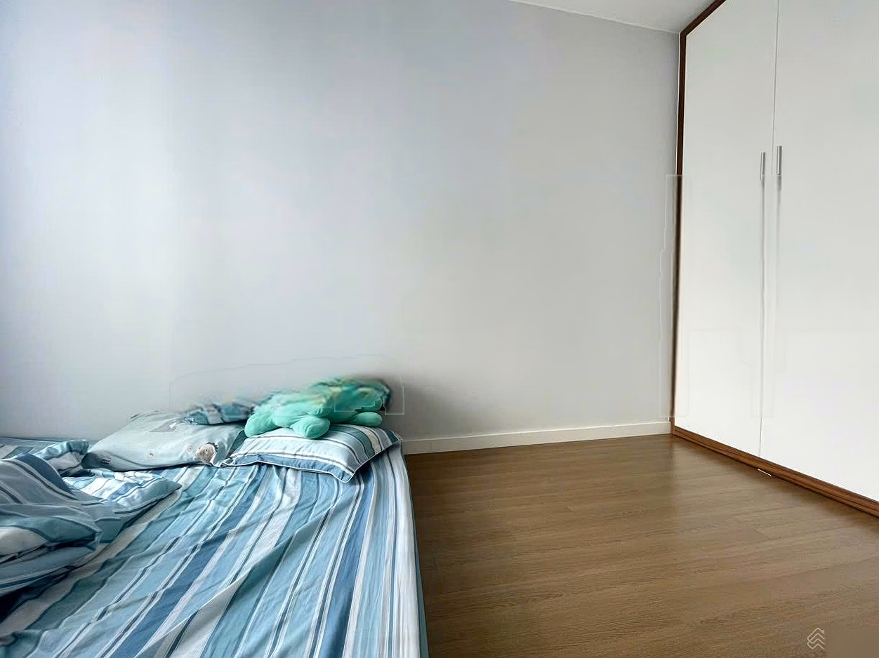River Panorama for rent - 2 bedrooms, 1 bathroom - High quality furniture - Rent price 12 million still negotiable