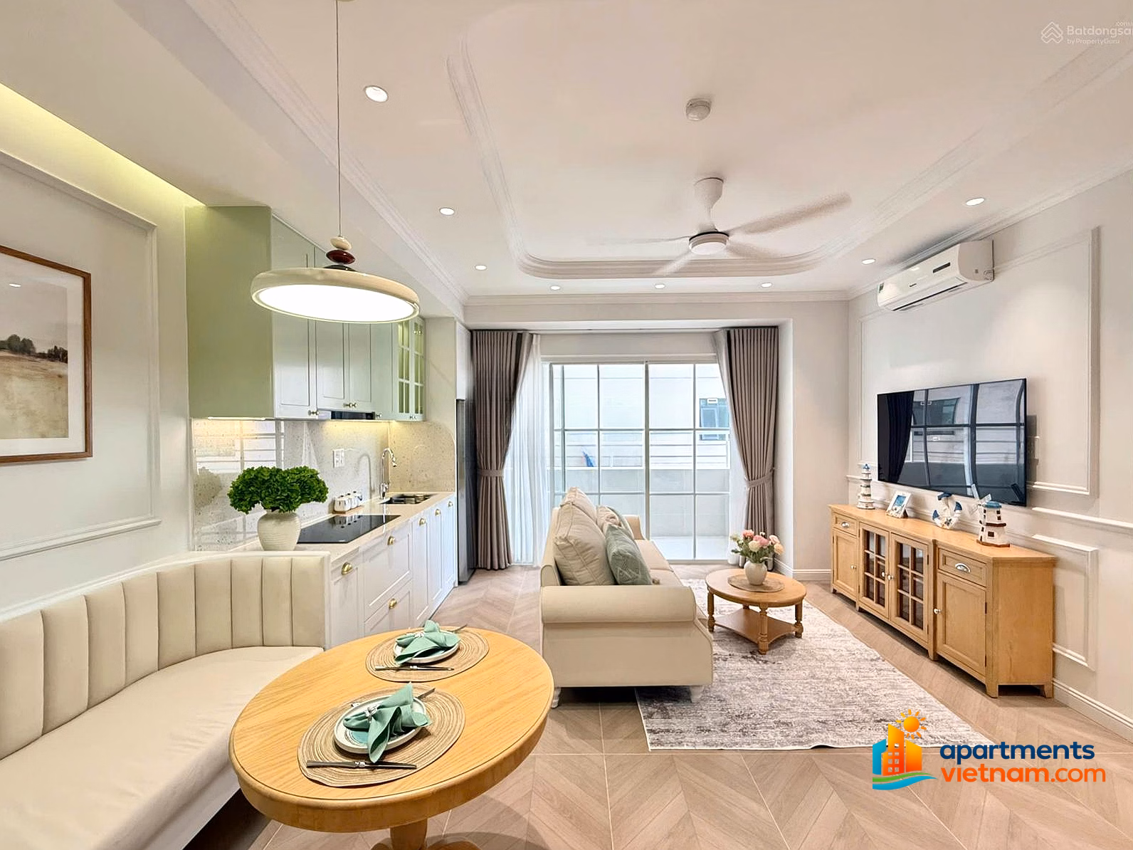 There are many 2-bedroom apartments in Muong Thanh Vien Trieu, Nha Trang, priced from only 3 billion