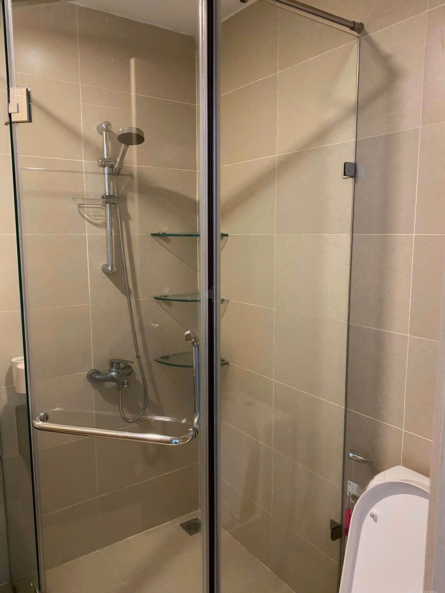 For sale CH Richstar 2 bedrooms full NT | Price 3,650 billion. Middle floor with clear view***