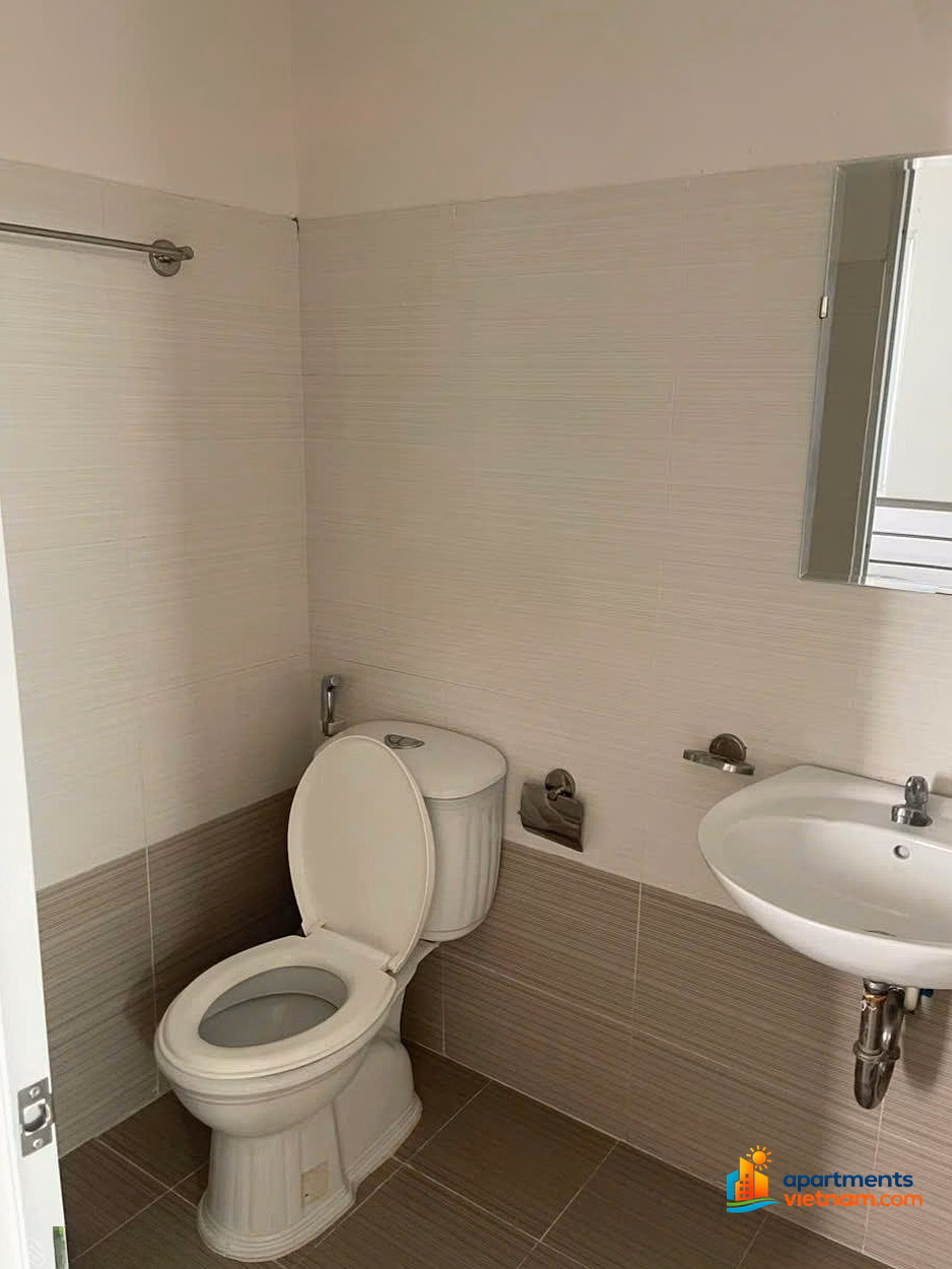 200 million discount, quick sale within a week of apartment in Hoang Quan Nha Trang apartment, area 55m, view other than price is 1 billion 850