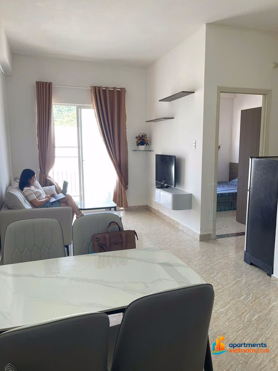 200 million discount, quick sale within a week of apartment in Hoang Quan Nha Trang apartment, area 55m, view other than price is 1 billion 850