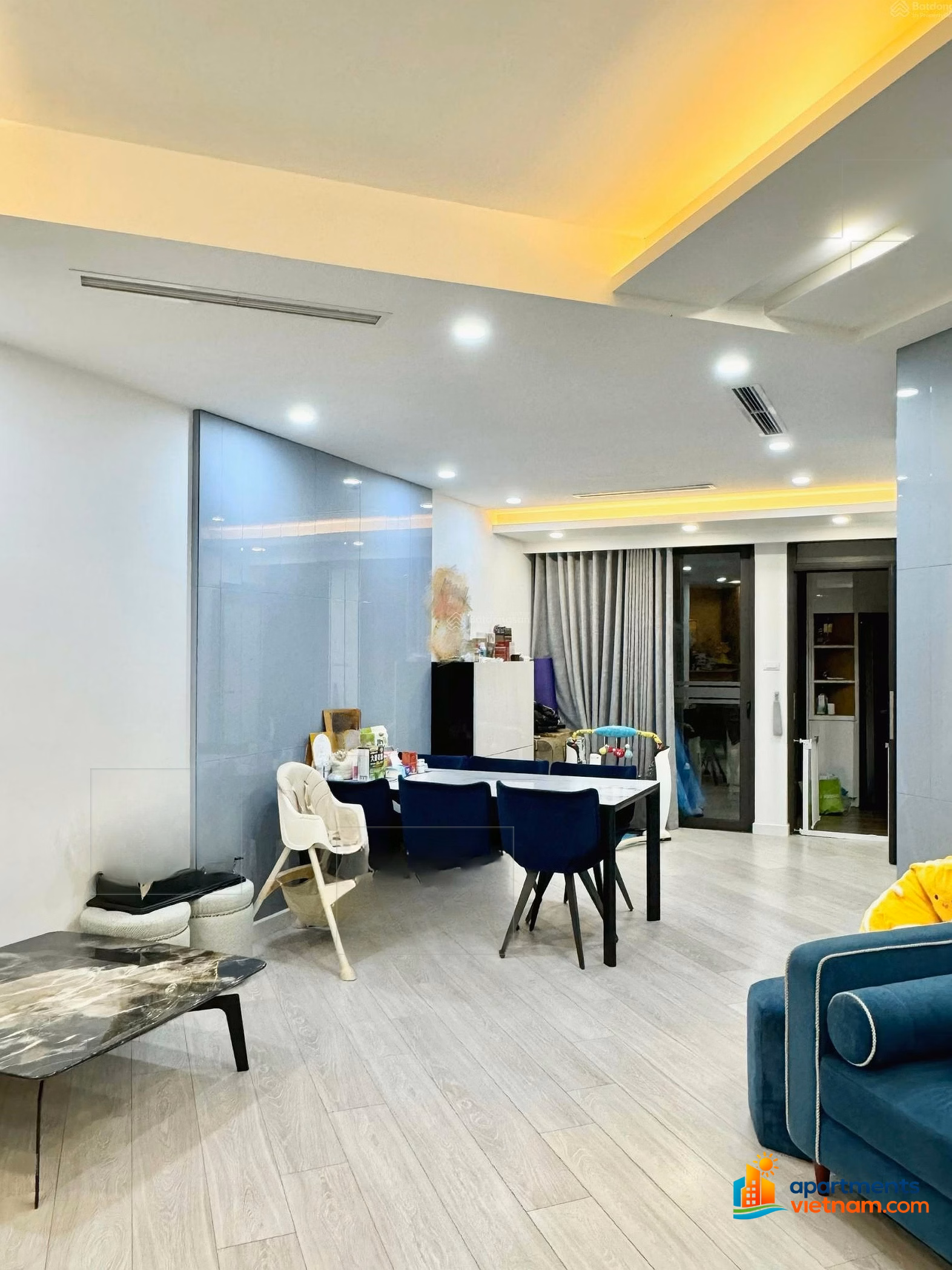 Specializing in renting 34T Hoang Dao Thuy project with 2 - 3 bedrooms, for office or residential use