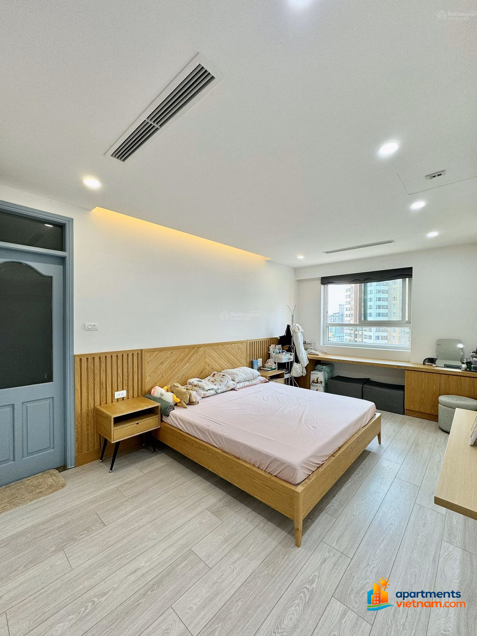 Specializing in renting 34T Hoang Dao Thuy project with 2 - 3 bedrooms, for office or residential use