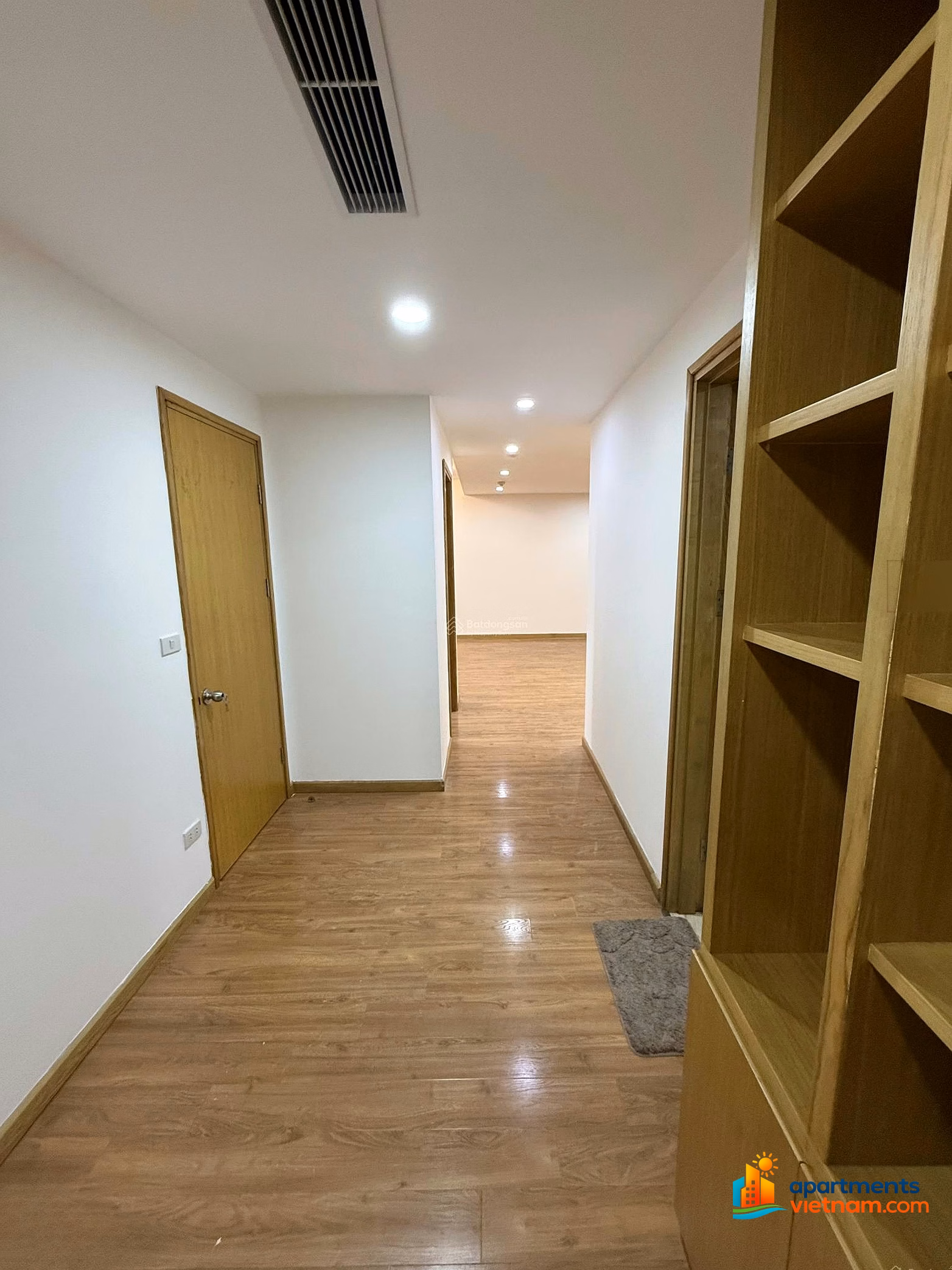Mandarin apartment for rent, 3 bedrooms, fully furnished, 172m2, price 26 million/month***