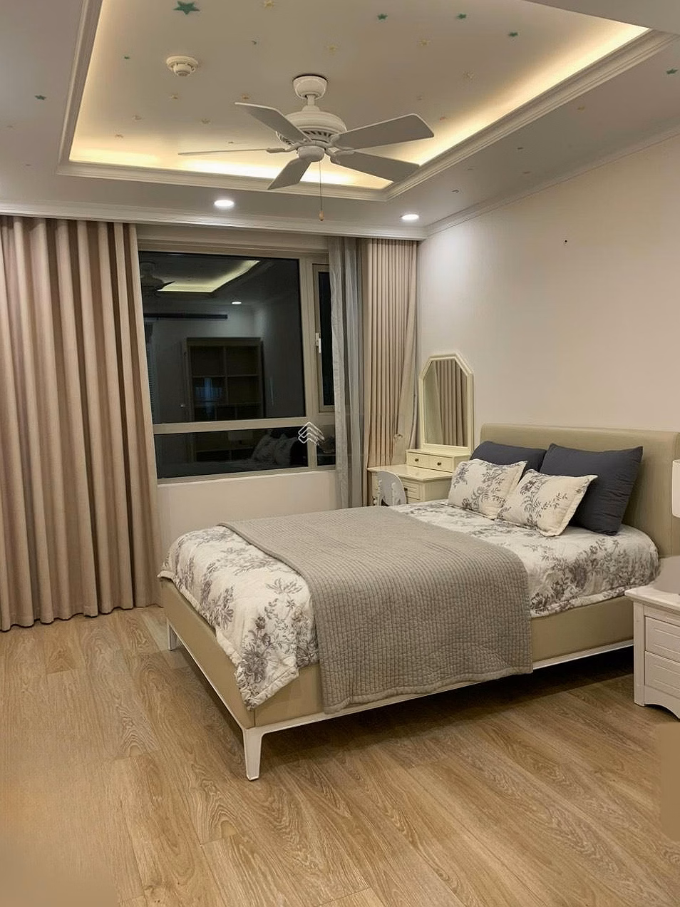 Mandarin Garden luxury apartment for rent with 2-3-4 bedrooms, Duplex Penhouse from only 24 million***