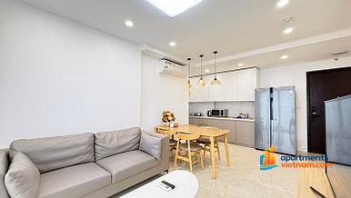 Price 20 million 2 bedroom apartment for rent, 68m2 at Vinhomes D'Capitale, Cau Giay, Hanoi