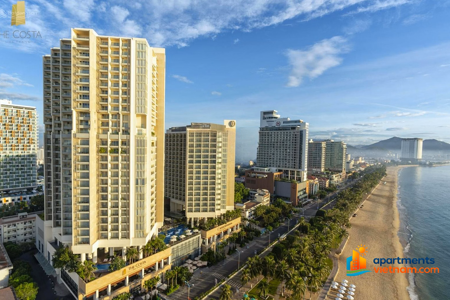 There is only 2 bedroom apartment in Costa Nha Trang building, priced at only 7.7 billion, fully furnished, with pink book