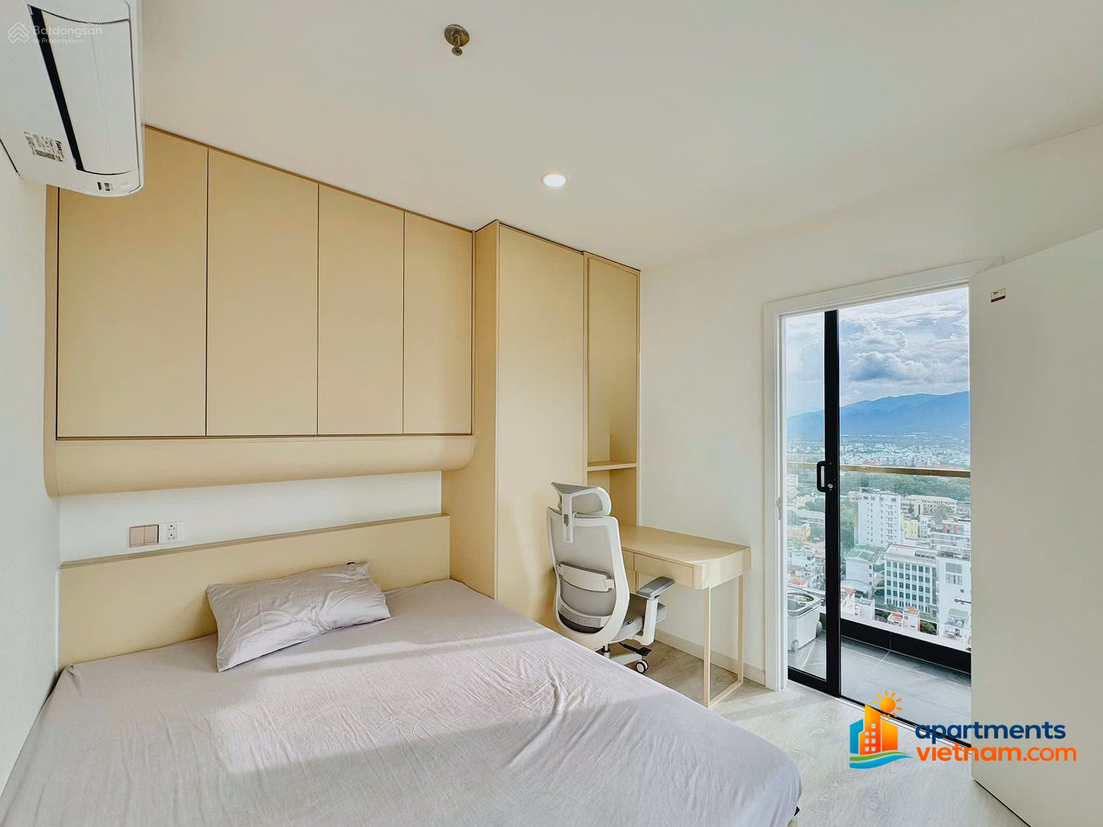 Maple Nha Trang apartment for sale, 6.7 billion apartment with long-term pink book, sea view