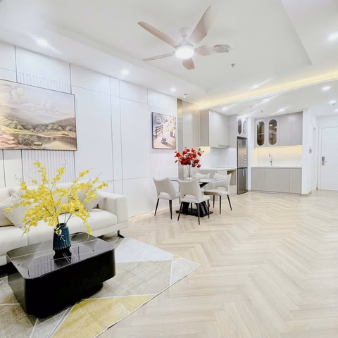 2 bedrooms and 2 bathrooms for rent in T10 Times City building, fully furnished, only 15 million/month, move in right away