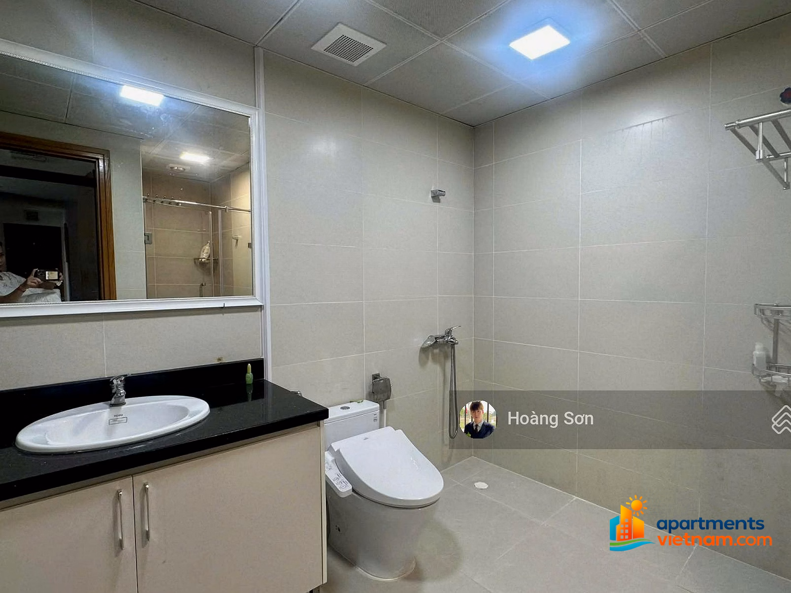 N04 Udic for rent, 3 bedrooms, fully furnished, brand new, corner apartment, price only 20 million/month, with car slot***